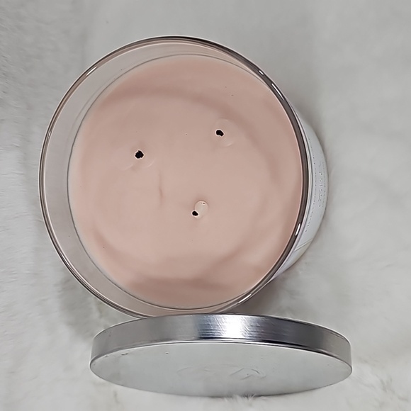 Huntington Home Wild Dunes Soy Blend Scented Candle 14oz - Picture 2 of 4